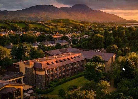Westport Woods Hotel & Spa 1