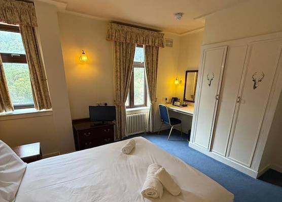 Lochalsh View en suite Kyle near Skye 1
