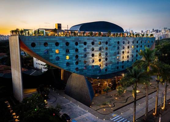 Hotel Unique 1
