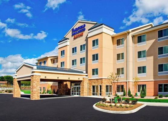 Fairfield Inn & Suites by Marriott Watertown Thousand Islands 1