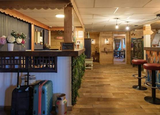Cit'Hotel Le Montreal 1