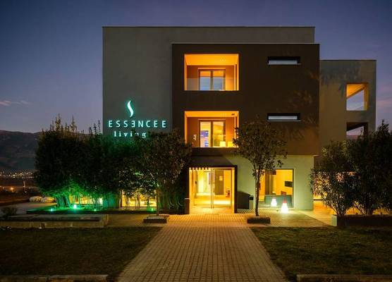 Essence Hotel 1