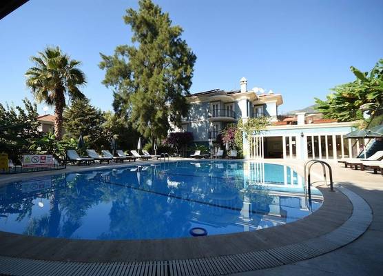 Antas Deluxe Apartments 1