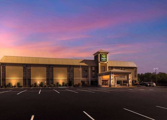 Quality Inn Valley - West Point 1