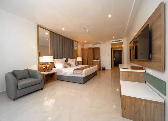Continent Hotel Al Uqayr 1