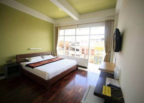 New iHouse Hotel - Hostel 1