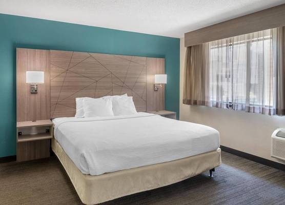Best Western Fishkill Inn & Suites 1