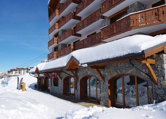 Les Chalets de L'Adonis 1