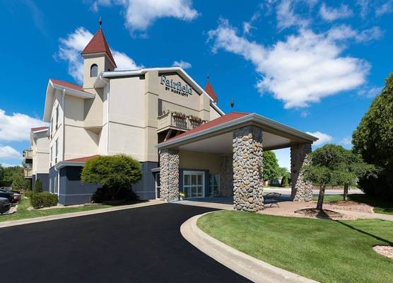 Fairfield Inn & Suites by Marriott Frankenmuth 1