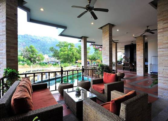 APK Resort Patong 1