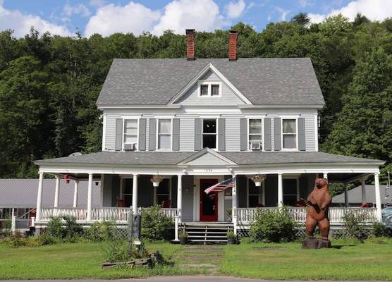 Reynolds House Inn & Motel 1
