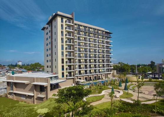 Quest Hotel Tagaytay 1