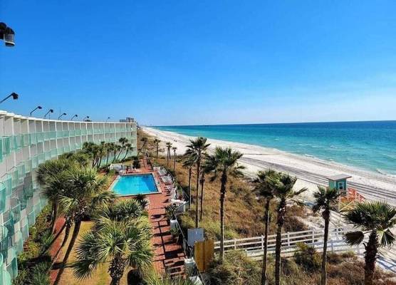 Casa Loma Panama City Beach - Beachfront 1
