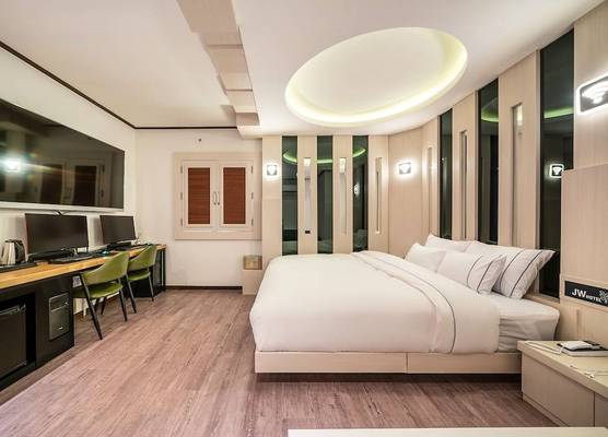 Hotel JW 1