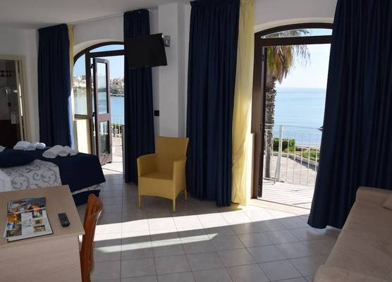 Hotel Profumo Di Mare 1
