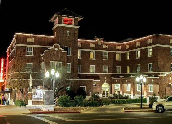 Hassayampa Inn 1