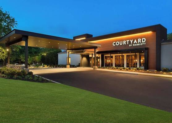 Courtyard by Marriott Lincroft Red Bank 1