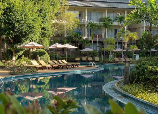 The Green Park Resort 1