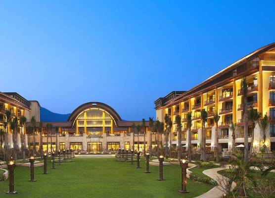 The St. Regis Sanya Yalong Bay Resort 1