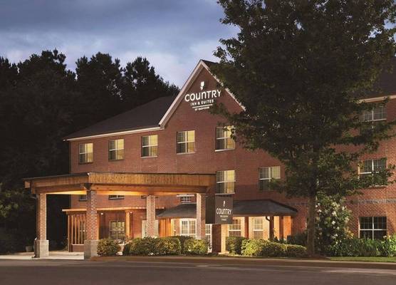 Country Inn & Suites by Radisson, Newnan, GA 1