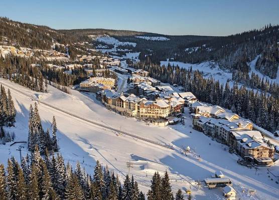 Sun Peaks Grand Hotel & Conference Centre 1