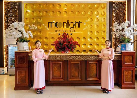 Moonlight Hotel Hue 1