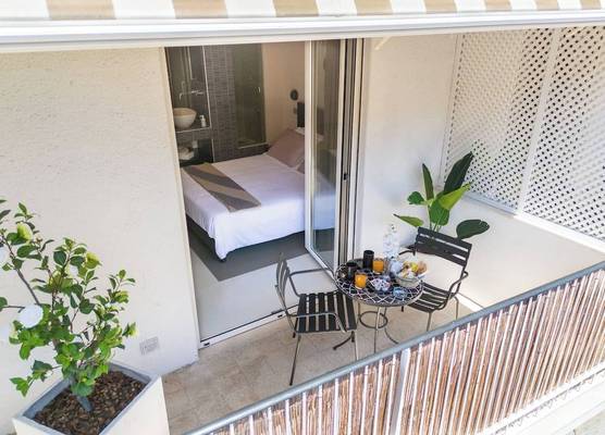 Moai Home 1