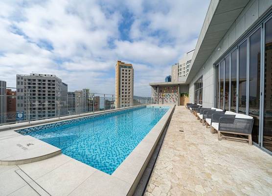 Hound Garden&Terrace Hotel 1