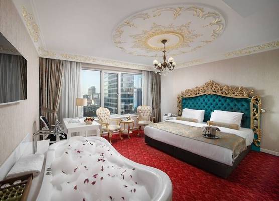 White Monarch Hotel 1