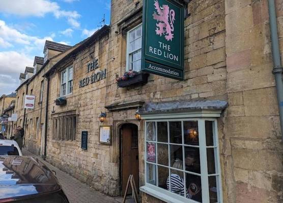 The Red lion 1
