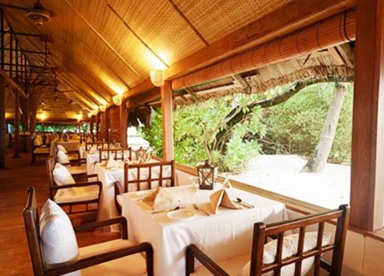 Makunudu Island Resort 1