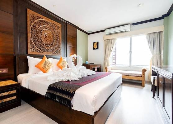 Baan Sukhumvit Soi 18 1
