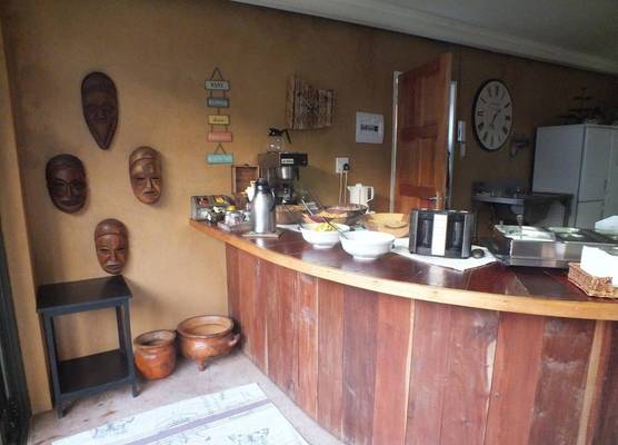 Uzuri Guesthouse CC 1