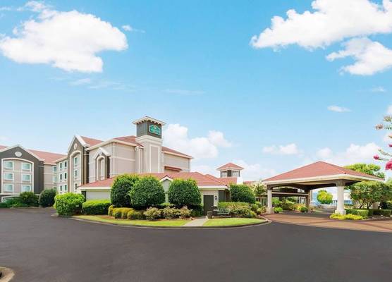 La Quinta by Wyndham Myrtle Beach Broadway Area 1