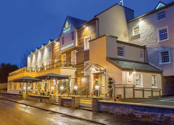 Busby Hotel 1