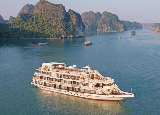 Arcady Boutique Cruise 1