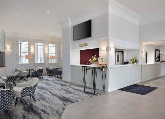 Delta Hotels by Marriott Heathrow Windsor 1
