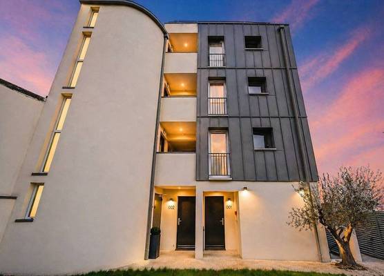 JIJI Suites 1
