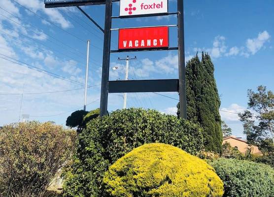 Surf Beach Motel Newcastle 1