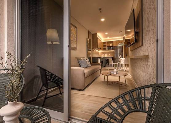 HOUZE Residences - By AVA Rentals 1