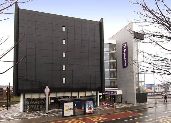 Premier Inn Walsall Town Centre 1