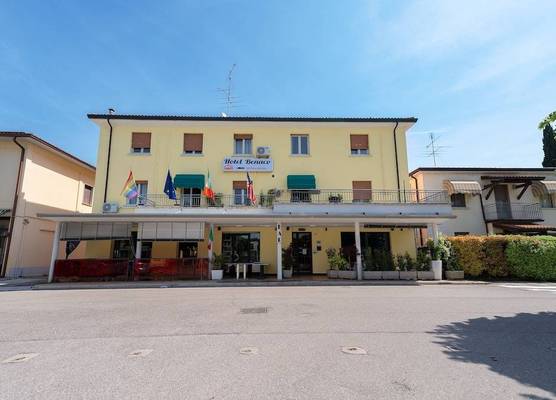 MH Hotel Benaco 1