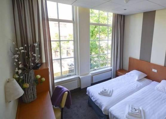 Hotel Royal Bridges 1