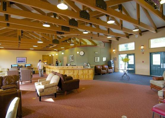 Denali Bluffs Hotel 1