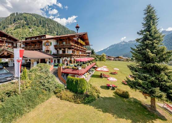 Hotel Almhof 1
