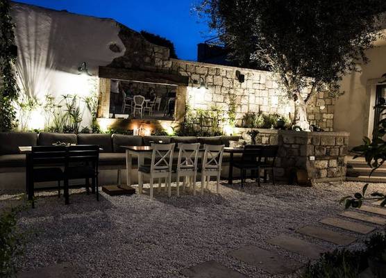 Sakula Hotel 1
