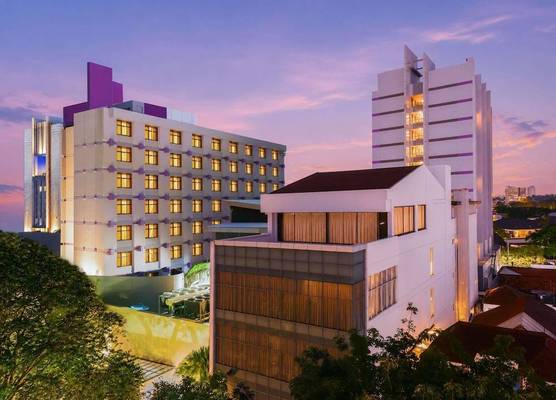 Mercure Surabaya Grand Mirama 1