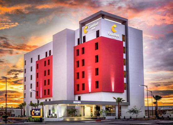 Comfort Inn Hermosillo Aeropuerto 1