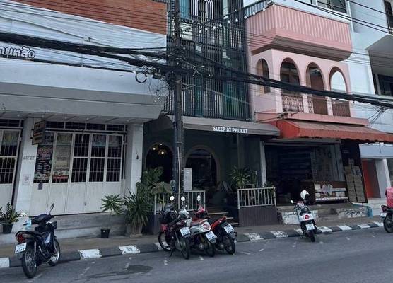 Sleep at Phuket SHA Plus 1