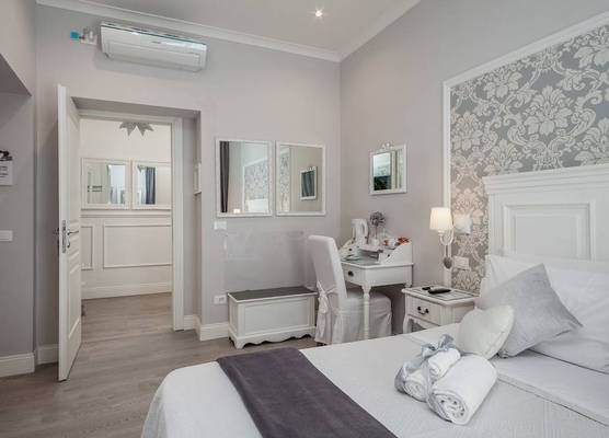 Charme & Chic Prestige 1